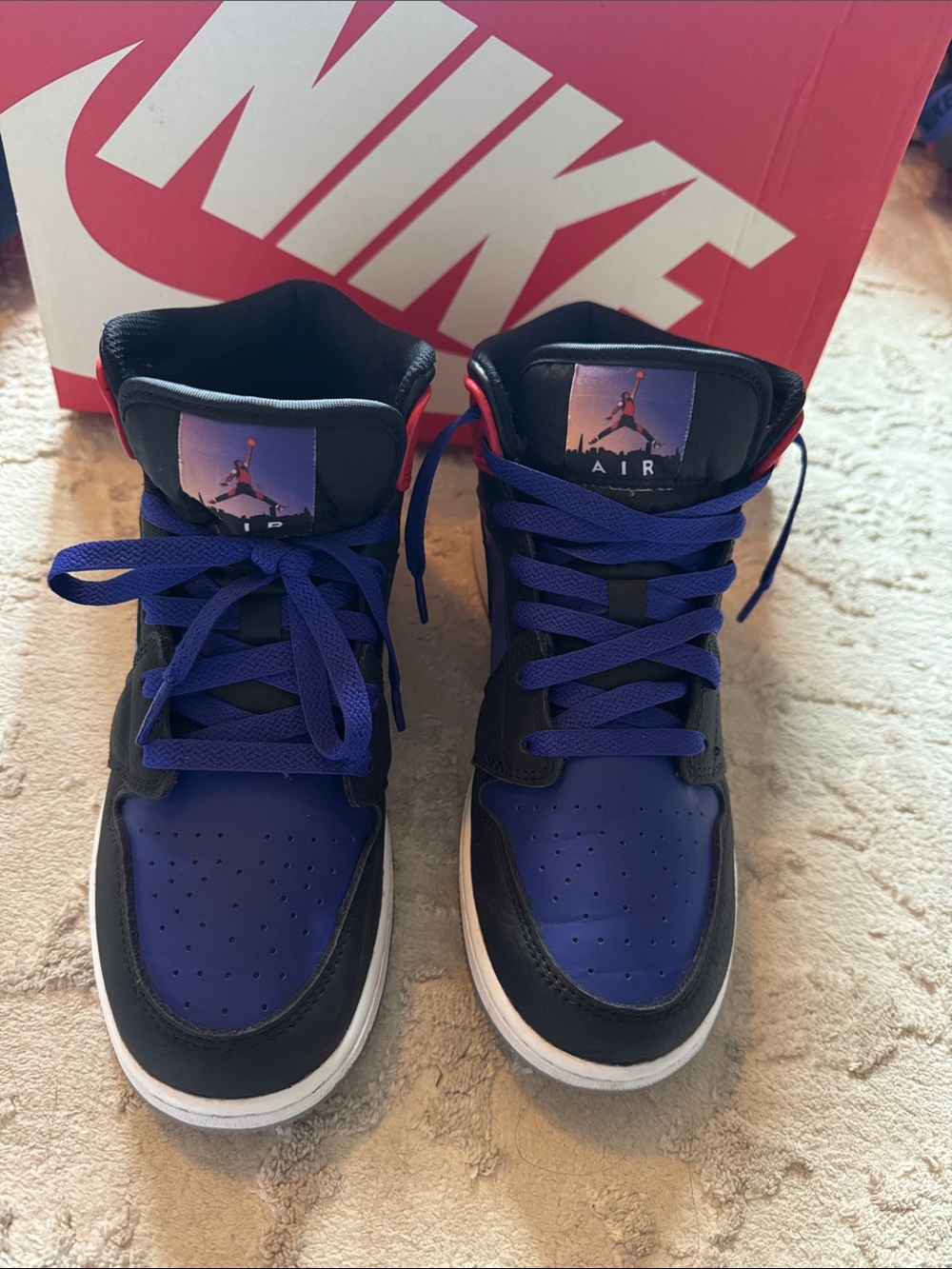 Air Jordan 1 Mid SS "Skyline"  Size 6Y